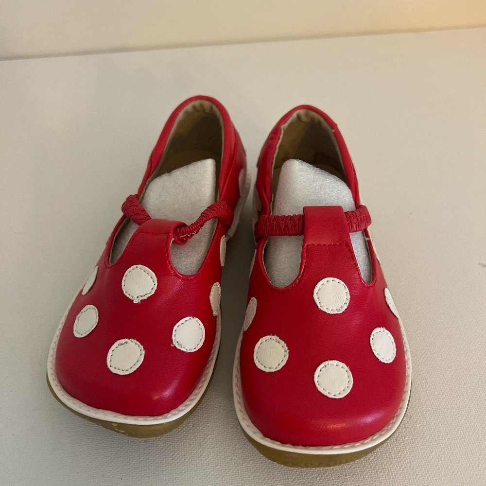 PJ's Puddle Jumper Shoes Red and White Size 9